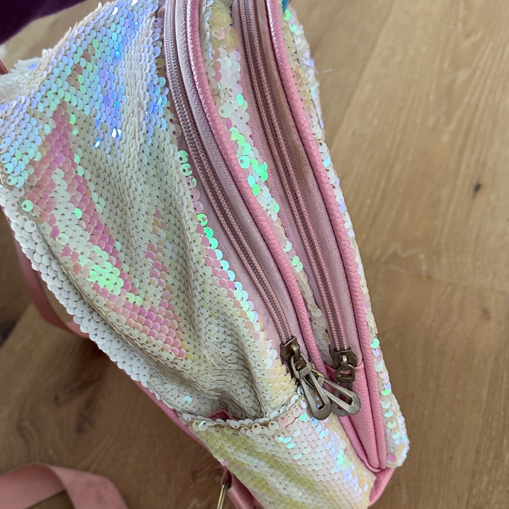 LOL Sequin Little Backpack - Picture 10 of 10